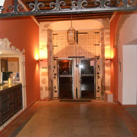 Hotel Sumaiya El Palacio Coria